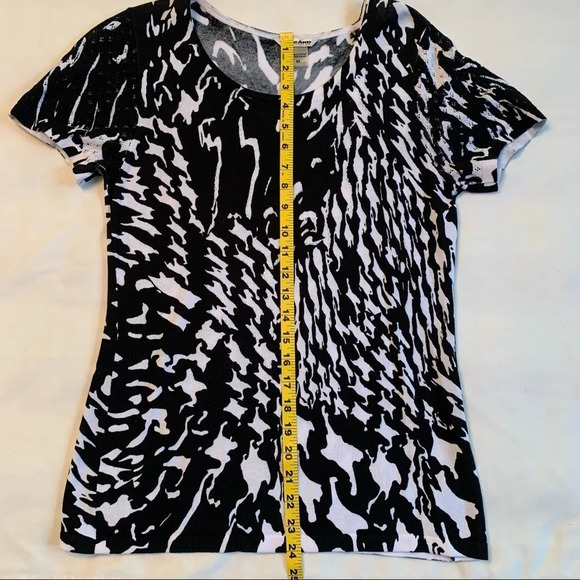 Nygard Black & White lightweight sweater - short sleeve - size M - Picture 8 of 8